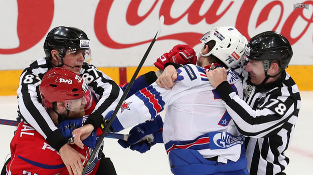 Драка на арене в КХЛ