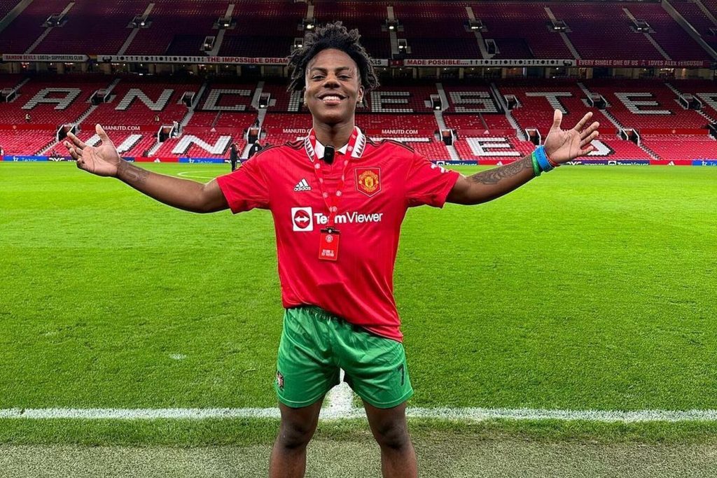 Даррен на поле