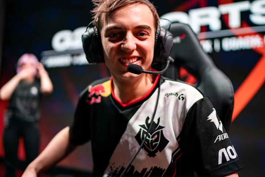 Про игрок Lol