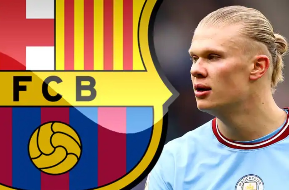 Эмблема и футболист