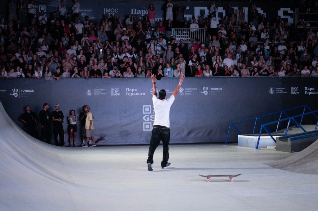 суета на скейте 