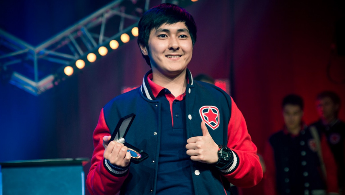 Тренер и игрок