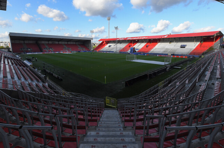 Шахтер побеждает Антверпен и продолжает путь к победе