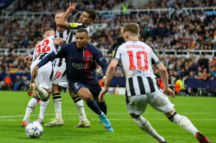 Как Ньюкасл нейтрализовал Мбаппе в матче с ПСЖ