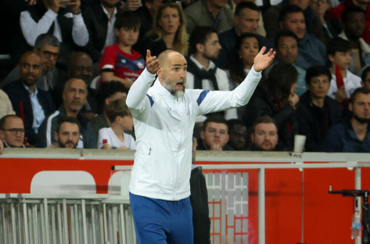 Тренер, которого сватали в Шахтер, прибыл в Стамбул