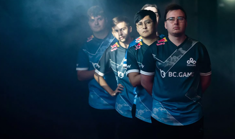 Раскрытие Зарплат Игроков Cloud9