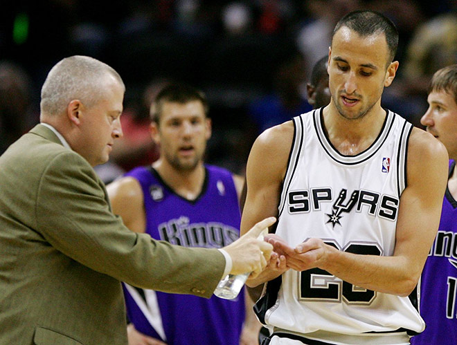 Поймал летучую мышь