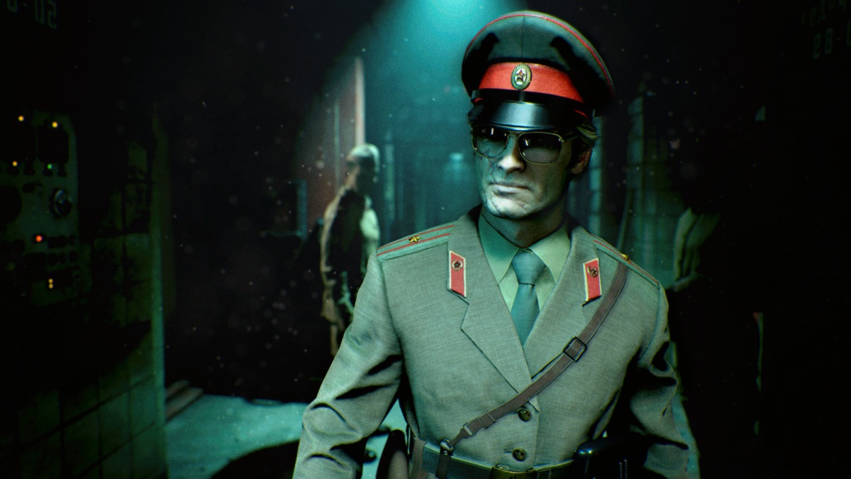 В военной форме