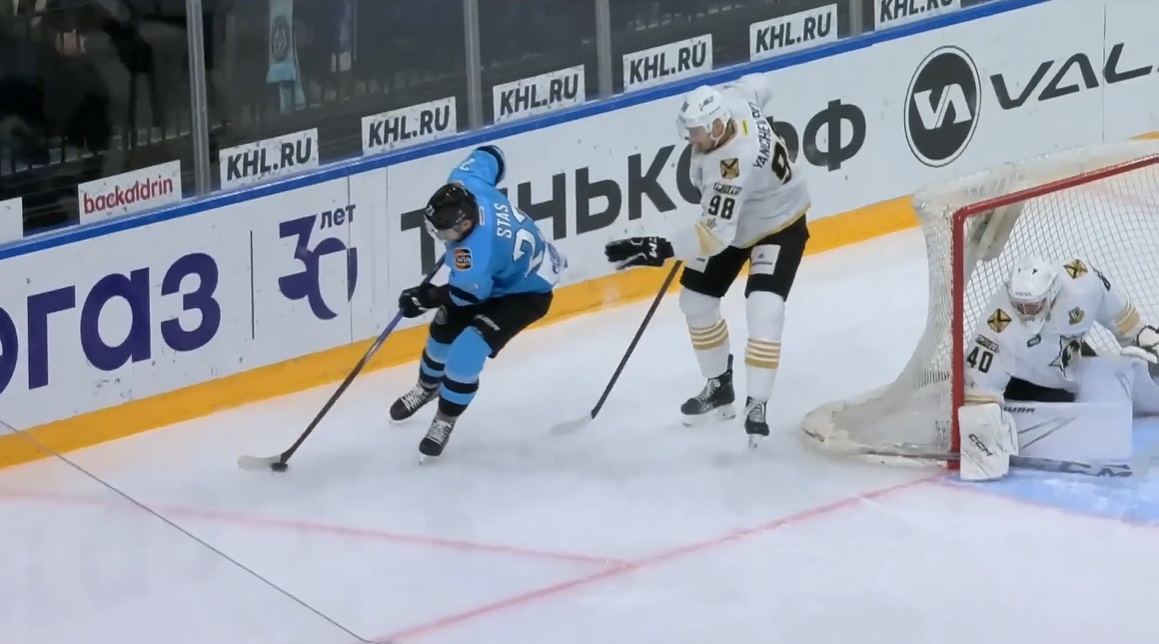 Хокейниый клуб