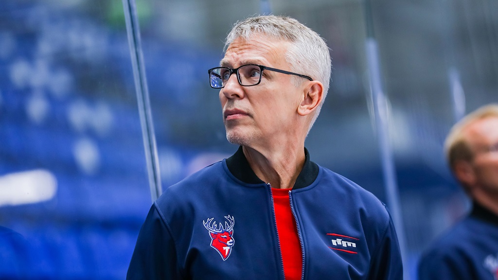 Игорь Ларионов игрок НХЛ