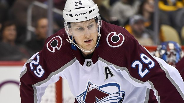 Нэйтан Маккиннон 