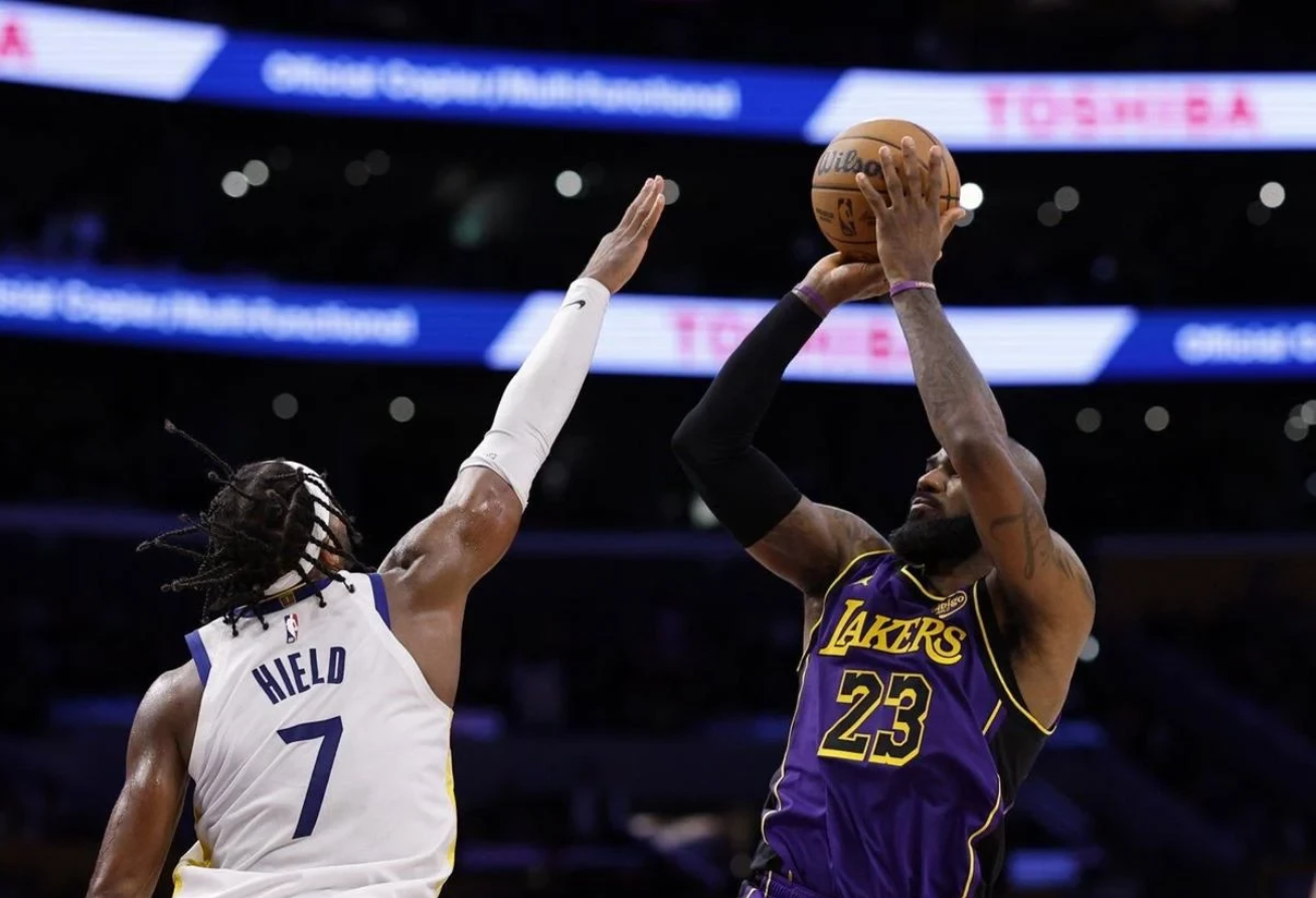 Lejkers pobedili Golden Stejt 120-112 – razbor matcha