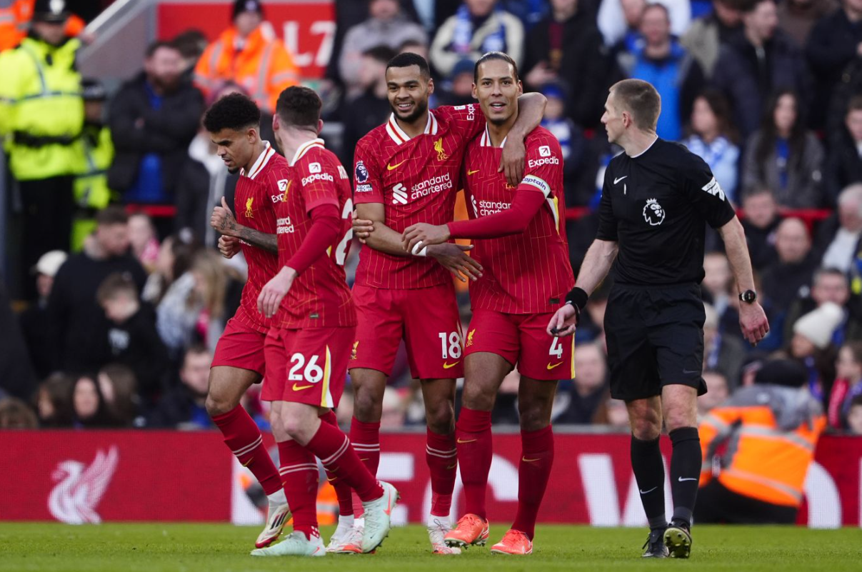 Nečekaná taktická rozhodnutí MYu v zápase s Pelasem