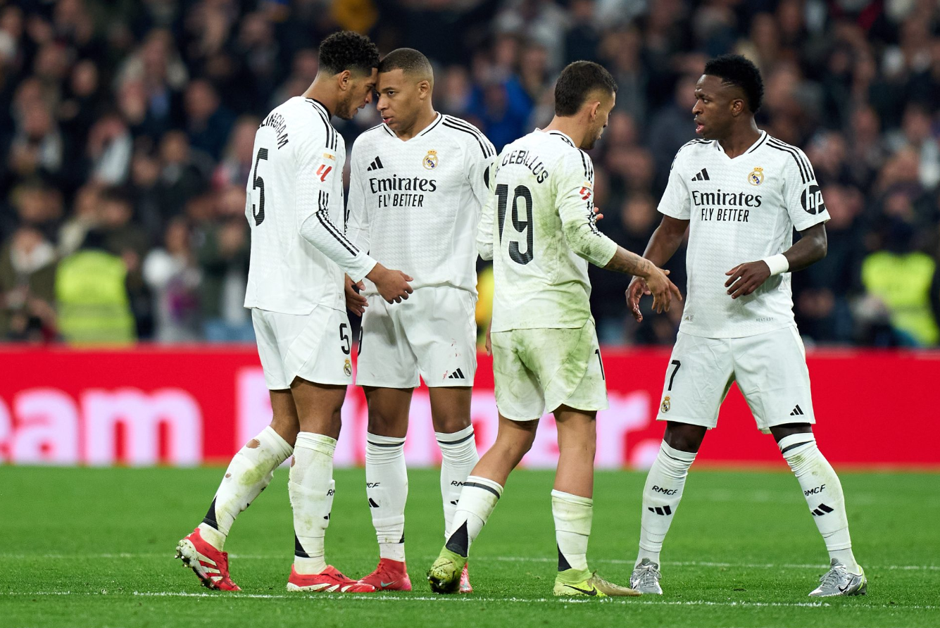 Zhoze vs Manchini – Premier grand match entre le Real Madrid et City en LCH